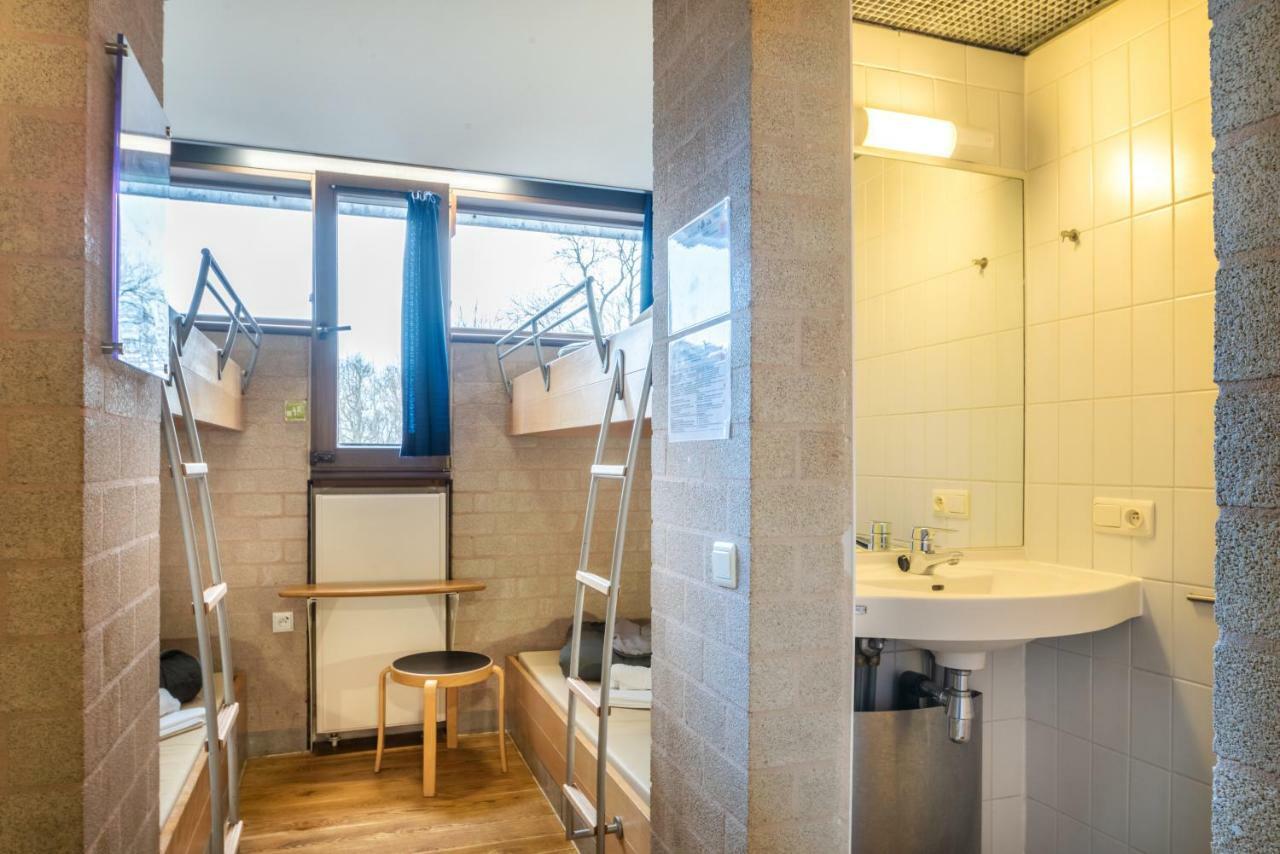 Auberge De Jeunesse De Монс Екстериор снимка